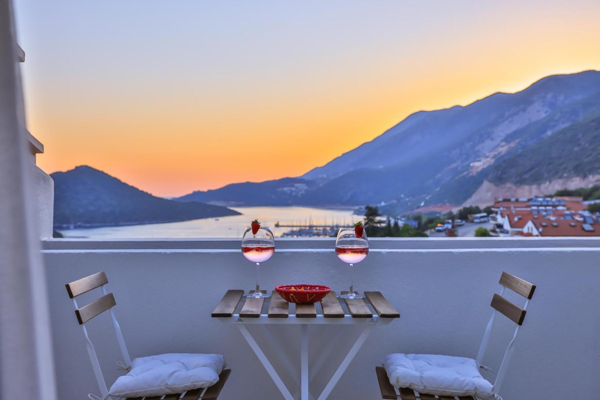 Carruba Boutique Hotel Kaş Luaran gambar